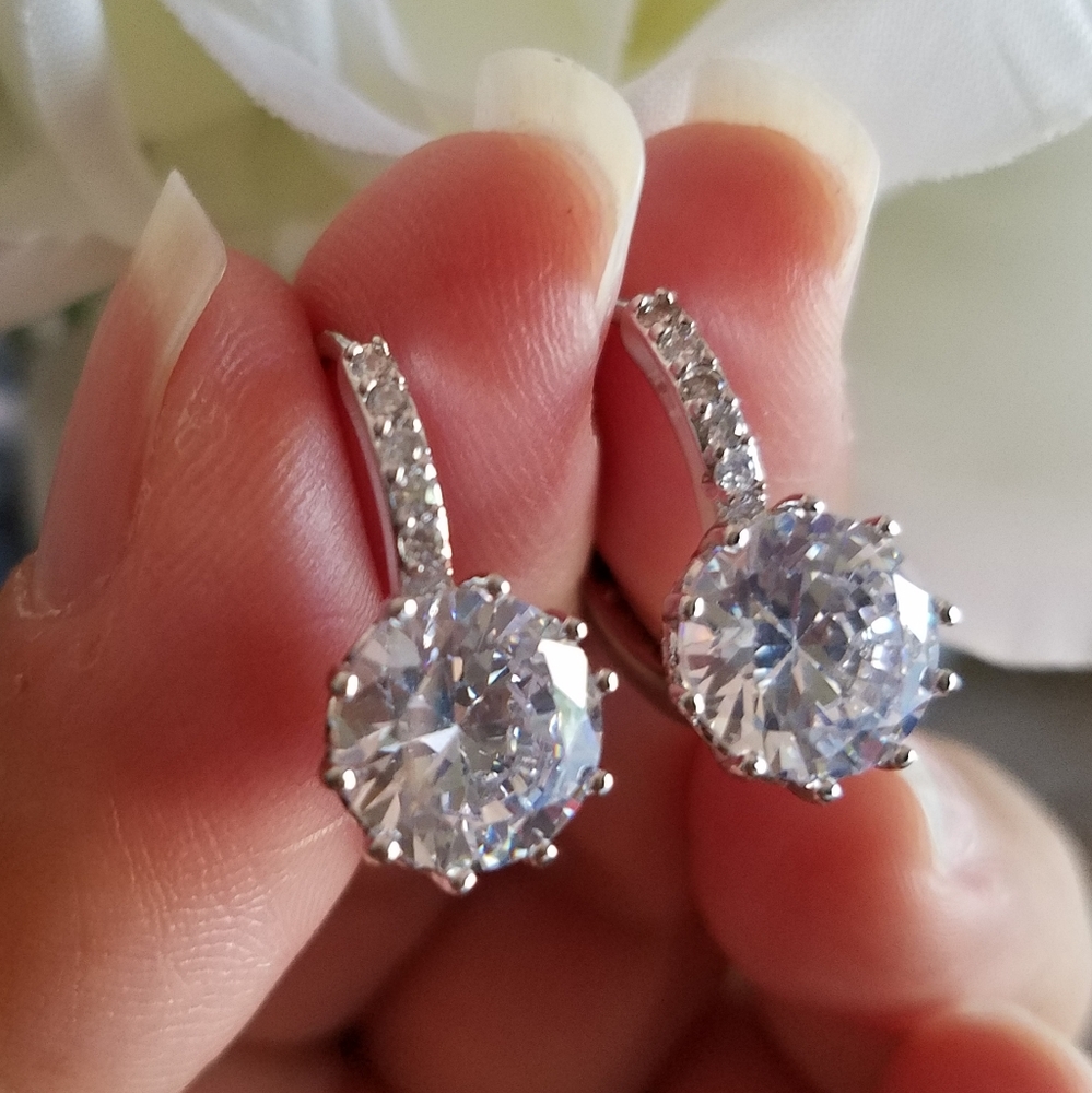 Swarovski Elements Drop Earrings NWT - Picture 4 of 10